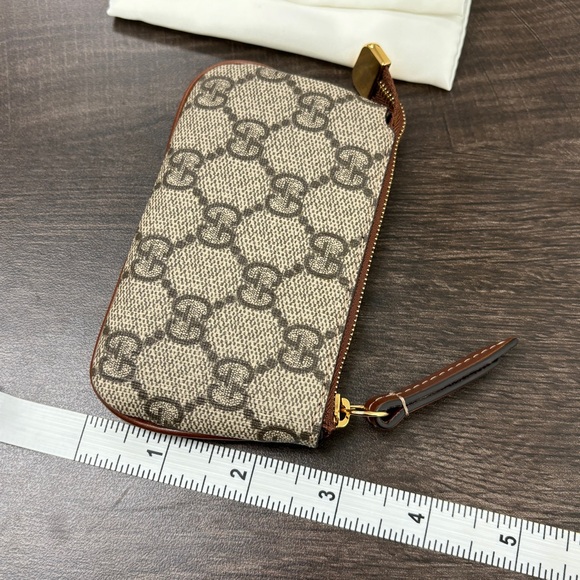 Gucci Ophidia GG Supreme Key Pouch Gold Hardware Zipper Canvas Leather Card Case - Picture 8 of 14
